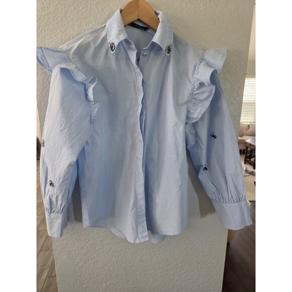 Zara Light Blue Poplin Shirt With Ruffled Sleeves And Rhibstone Accent. Sz S - Picture 1 of 9